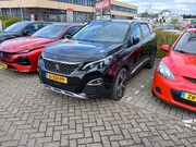 Peugeot 5008 - 1.2 PureTech Crossway