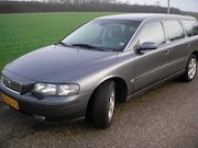Volvo V70 - 2.4 benz derde bank nog 15 volvo's vanaf 1950 euro