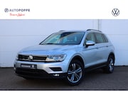 Volkswagen Tiguan - 1.5 TSI ACT Comfortline | Trekhaak | Sensoren | Carplay