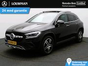 Mercedes-Benz GLA-Klasse - 180 Business Solution Luxury | Trekhaak | Panoramadak | Dist