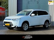 Mitsubishi Outlander - 2.0 Business Edition 7.p AUTOMAAT/NAVI