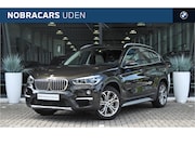 BMW X1 - sDrive20i High Executive Automaat / Panoramadak / Adaptieve