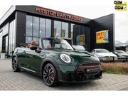 MINI John Cooper Works - Mini Cabrio 2.0 JCW, Rebel Green, 231 PK, NL Auto, Stuurwiel
