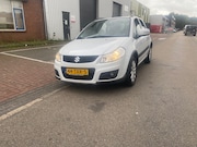 Suzuki SX4 - 1.6 Executive / Navi / Climate