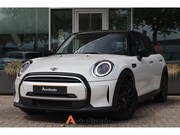 MINI Cooper - 5-Deurs (f55) 1.5 Camden Edition 136pk AUT I Climate I Navi 