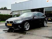 BMW 3-serie - Touring 2.0d Executive SPORT / XENON / TREKHAAK / NL AUTO