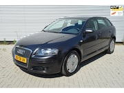Audi A3 - Sportback 1.6 FSI Attraction | Airco-Ecc | Cruise Control |