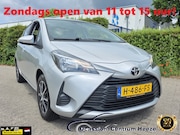Toyota Yaris - 1.0 VVT-i Connect, 1e Eig! Camera! Lm Velgen! Carplay! VAKAN