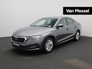 Skoda Octavia - 1.0 TSI Business Edition | STOELVERWARMING | PARKEERSENSOREN