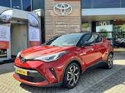 Toyota C-HR - 1.8 HYBRID BI-TONE CAMERA KEYLESS AD-CRUISE APPLE/ANDROID 18