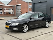 Skoda Superb - Combi 1.8 TSI Comfort DSG Cruise Navi PDC NAP