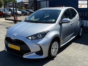 Toyota Yaris - 1.5 Hybrid 115 Business / AIRCO / APPLE CARPLAY / CAMERA / A