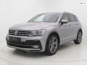 Volkswagen Tiguan - 1.4 TSI ACT Connected Series R-LINE DSG CARPLAY