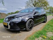 Volkswagen Golf - 3.2 R32