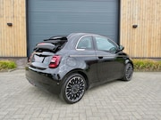 Fiat 500e - La Prima 42 kWh *Carplay *Luxe uitv *JBL