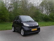 Smart ForTwo - 1.0 mhd Pure . AUTOMAAT . Airco . Glazen dak . LMV . enz
