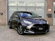 Toyota Yaris - 1.5 Hybrid Dynamic Achteruitrijcamera / Cruise control / Key