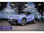 Toyota Aygo X - Hybrid 115 pulse Automaat ** Stoelverwarming ** Camera ** Ca