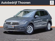 Volkswagen Tiguan - 1.4 TSI eHybrid Life | Trekhaak | Leer | Camera