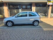 Opel Corsa - 1.2-16V Silverline Automaat