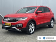 Volkswagen T-Cross - 1.0 TSI Life Business / Automaat / trekhaak / digitaal instr