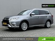 Mitsubishi Outlander - 2.4 PHEV Intense+ / Afneemb. Trekhaak (1.500KG) / All Season