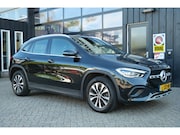 Mercedes-Benz GLA-Klasse - 180 Business Solution Automaat | MBUX | Trekhaak | Camera |