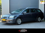 Toyota Avensis - 1.8 VVTi Luna Business AUTOMAAT / NAVI