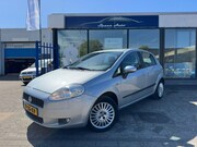 Fiat Punto - Grande 1.4 Dynamic | AUTOMAAT | AIRCO | TREKHAAK | 5-DEURS