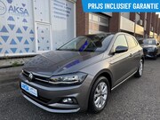 Volkswagen Polo - 1.0 TSI 95PK Highline DSG ACC LED Camera Blindspot CarPlay N
