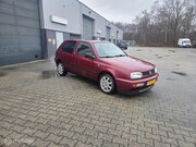 Volkswagen Golf - 1.8 CL Automaat