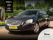 Volvo V60 - 1.6 T3 Kinetic | Cognac Leer!! | Navi | 17 inch