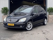 Mercedes-Benz B-klasse - 200Turbo | APK | TREKHAAK | AUTOMAAT |PANO