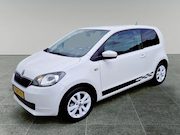 Skoda Citigo - 1.0 Grt. Ambition ZEER NETJES,NAV,STOELVERWARMING.