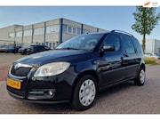 Skoda Roomster - 1.4-16V Style AIRCO CRUISE TREKHAAK 2 X SLEUTELS
