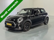 MINI Cooper - 3-Deurs 1.5 Business Edition ✅ Navigatie ✅ sportstoelen ✅ LE