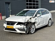 Seat Leon - ST 1.4 TSI X-PERIENCE, FR Line, trekhaak, panormadak