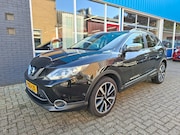 Nissan Qashqai - 1.2 Tekna + 360 Camera Trekhaak Panoramadak RIJKLAAR