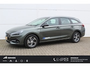 Hyundai i30 - Wagon 1.0 T-GDi MHEV Comfort Smart / Navigatie + Apple Carpl