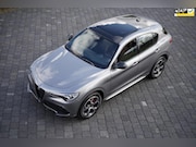 Alfa Romeo Stelvio - 2.0 T AWD Veloce Q4