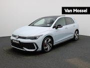 Volkswagen Golf - 1.5 eHybrid GTE 272 PK| | SOH 100% | Panoramadak | DCC | Hea