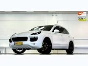 Porsche Cayenne - 3.0 S E-Hybrid Platinum Edition 100% Onderhouden 12,3" Multi