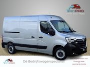 Renault Master - 2.3 TDCi 135PK L2H2 / Navi / Trekhaak / Airco / Comfort Stoe