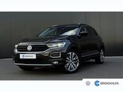 Volkswagen T-Roc - 1.5 TSI Sport | Achteruitrijcamera standaard | Cruisecontrol
