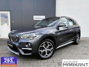 BMW X1 - xDrive20i High Exe. Leder / HUD / LM 18 / Rijklaar