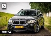 BMW X1 - sDrive18d High Executive M-Pakket|Trekhaak|Leder 6bak