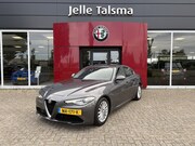 Alfa Romeo Giulia - 2.0T Super | Climate Control | Navigatie | Afneembare Trekha