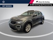 Volkswagen T-Roc - 1.5 TSI 150pk DSG Sport · Panoramadak · Camera · Keyless · A