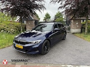 BMW 3-serie - Touring 320e | Nieuw Model | Camera | Zwarte Hemel | NL-Auto