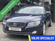 Volvo V70 - T4 Momentum|Automaat|Standkachel|Trekhaak|Leder|Navi|